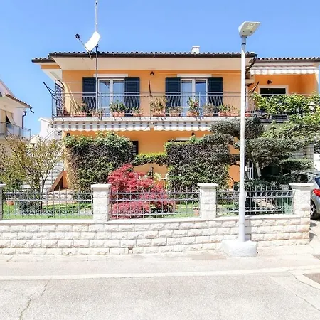 Alma Two * Novigrad Istria